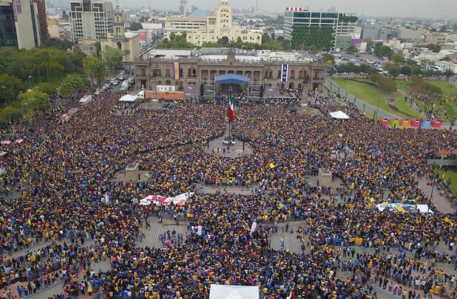 macroplaza-final-tigres-rayados