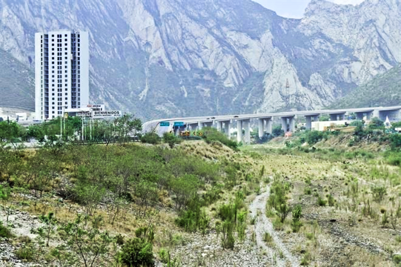 viaducto-rio-santa-catarina