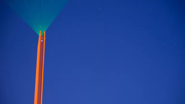 Faro-De-Comercio-68909