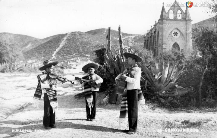 capilla de nuestra senora de lourdes monterrey-3