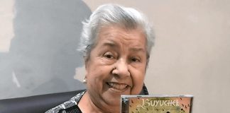 abuela-grammy-2