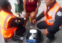 policia-transito-monterrey-primeros-auxilios