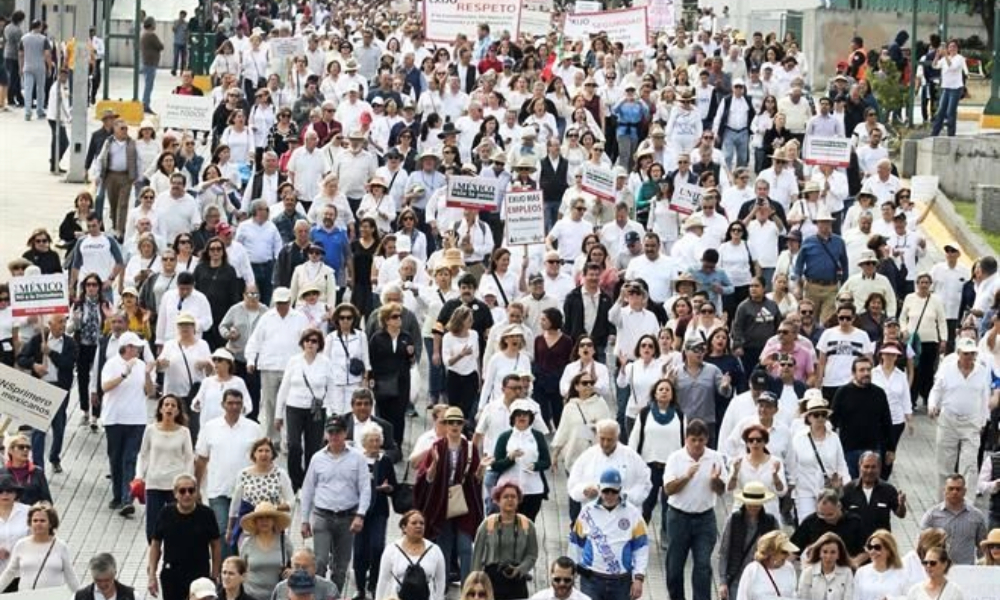 amlo-protesta-marcha-monterrey