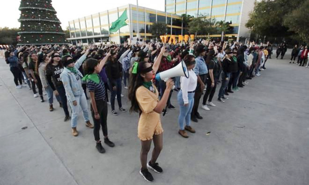 protesta-uanl-acoso