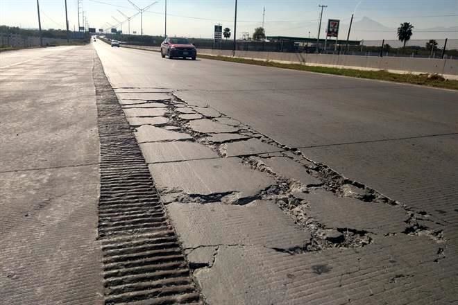 autopista al aeropuerto