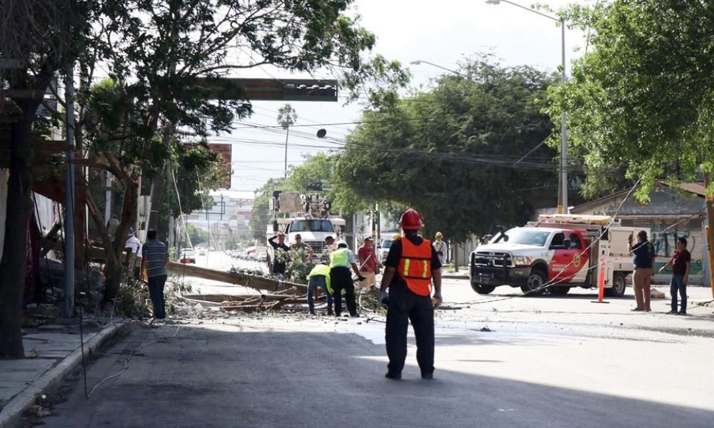 ventarron-viento-monterrey (1)