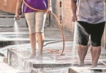 Agua y Drenaje sanciona a mil nuevoleoneses por desperdiciar el agua
