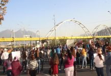 Maestros siguen en lucha: vuelven protestas