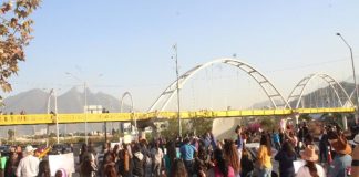 Maestros siguen en lucha: vuelven protestas