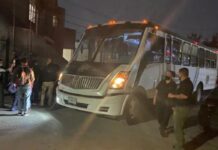 Rescatan a 100 migrantes en vivienda de San Nicolás