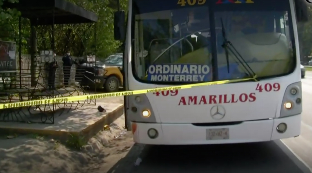 cubrebocas camion ruta cuchillo hiere